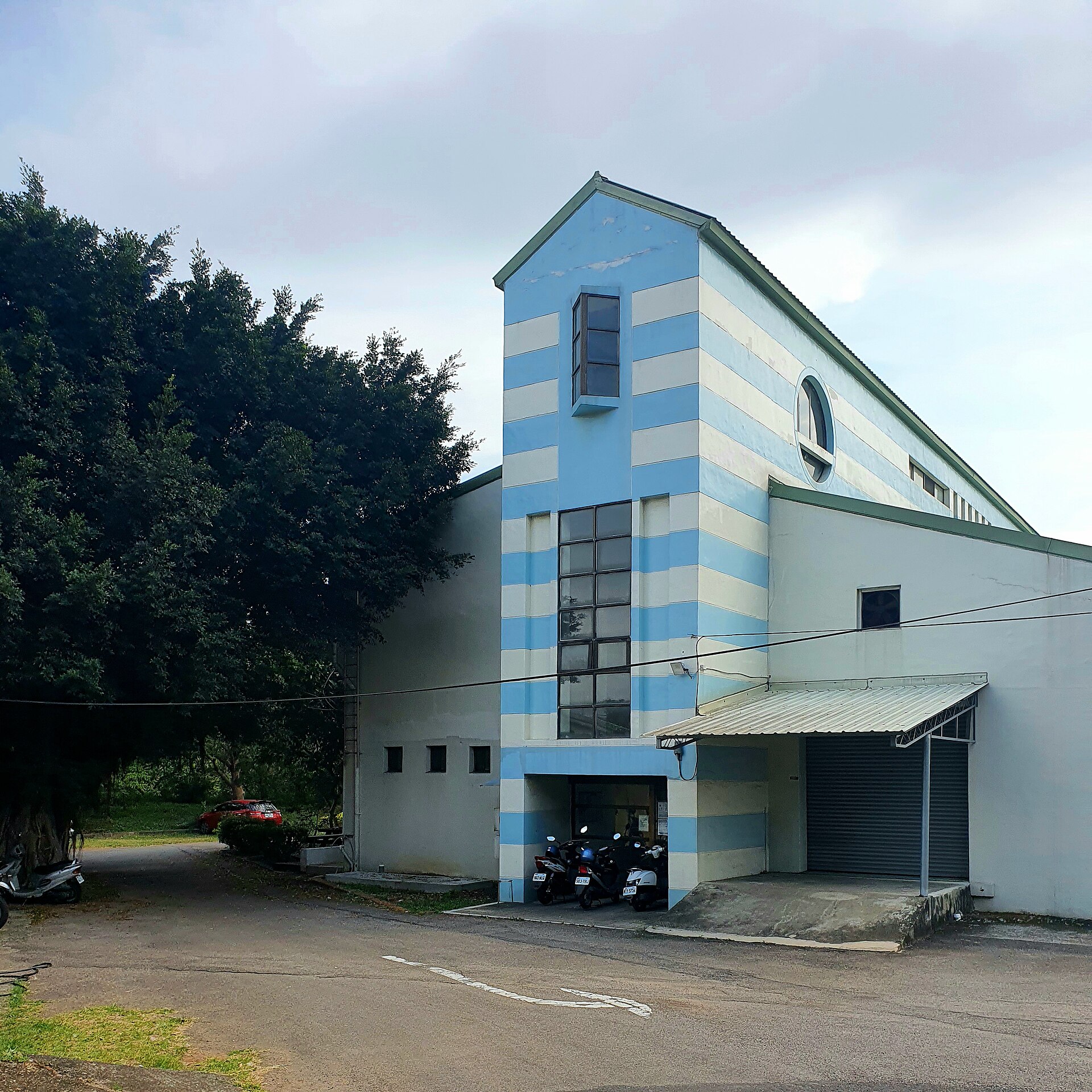 Food processing equipment